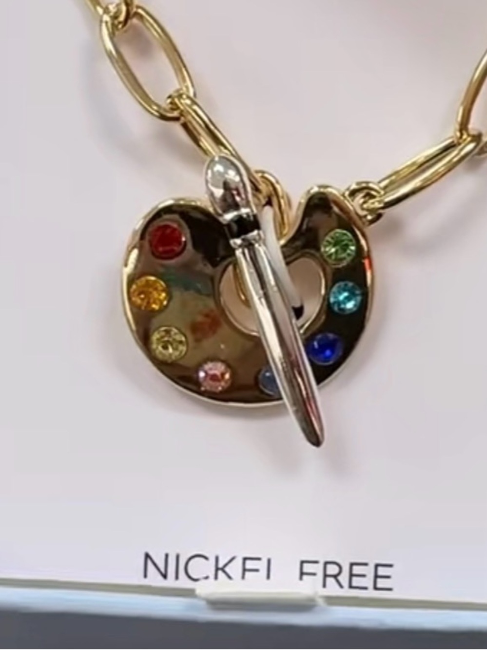 NWT ⚜️🎨⚜️ True To Form Palette and Paintbrush Toggle Necklace - Picture 3 of 3